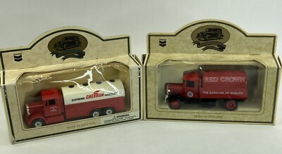 Chevron Die Cast Metal Replica Red Crown Gas Tanker & 6