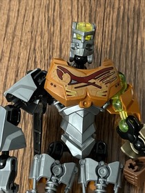 LEGO BIONICLE: Pohatu-Master of Stone (70785) INCOMPLETE SET