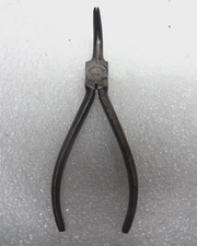 Vintage KRAEUTER 1631 Thin Bent 5-1/2" Needlenose Pliers USA