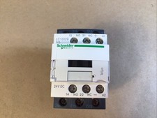 Schneider TeSys IEC Contactor LC1D09BD 24VDC coil NonReversing 9Amps / New Open
