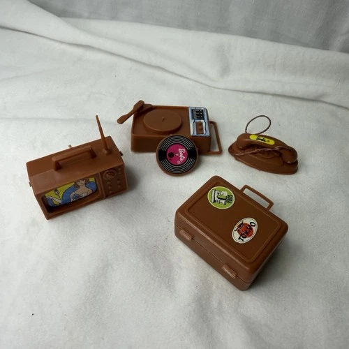 Vintage Barbie Busy Holding’ Hands Accessories Talkin Busy Hands Ken Mattel 70s