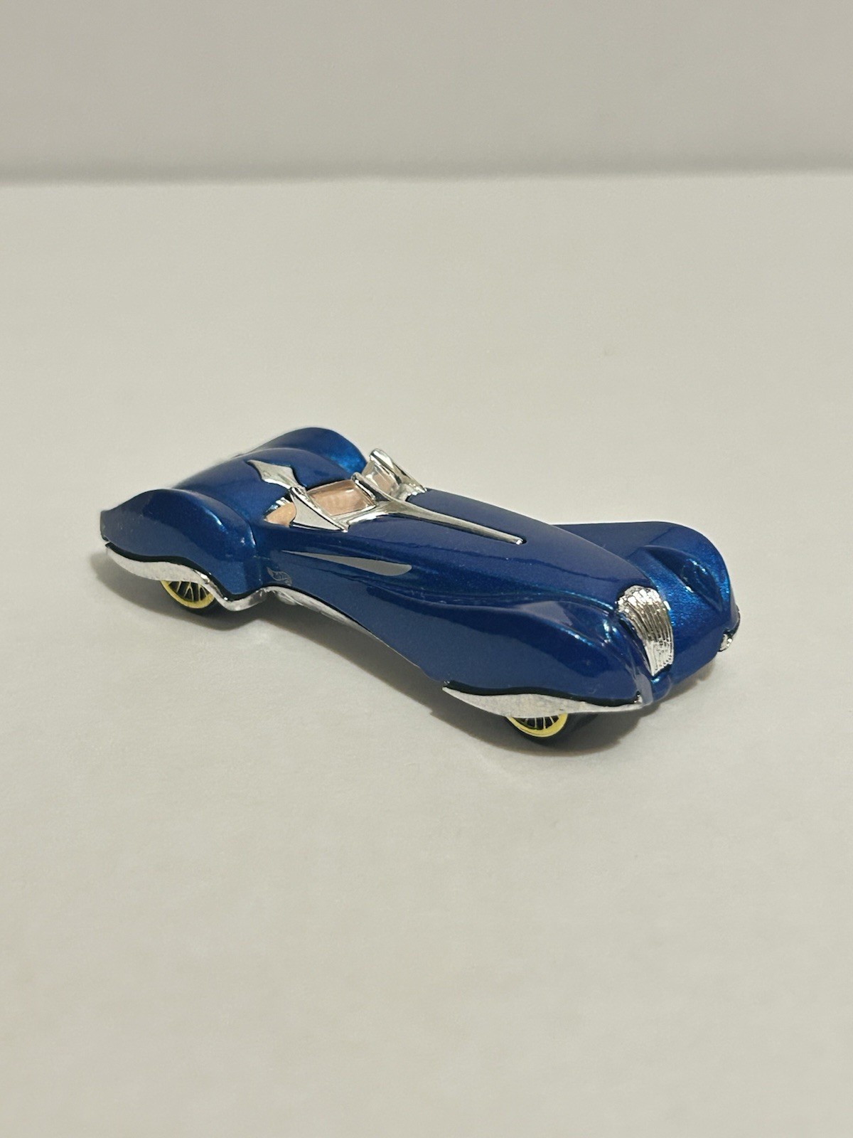 Hot Wheels - 2000 Phantastique First Editions -  Blue Die Cast 1:64 - Pre Owned