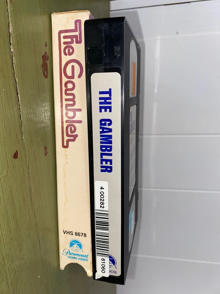 The Gambler VHS 1975 James Caan Paramount Rare OOP HTF Vintage VHS Tape Scarce - Image 4 of 4