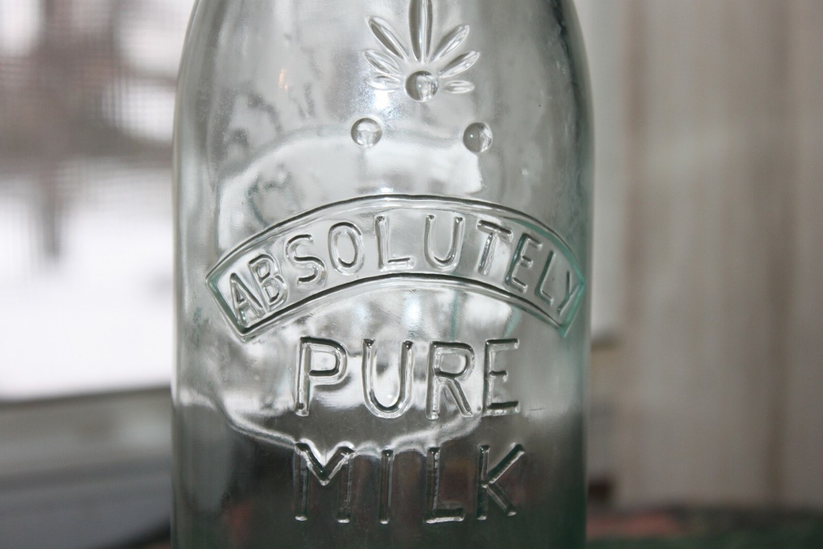 10" VINTAGE ABSOLUTELY PURE MILK GLASS DAIRY BOTTLE "MADE IN ITALY" GREEN  TINT | eBay
