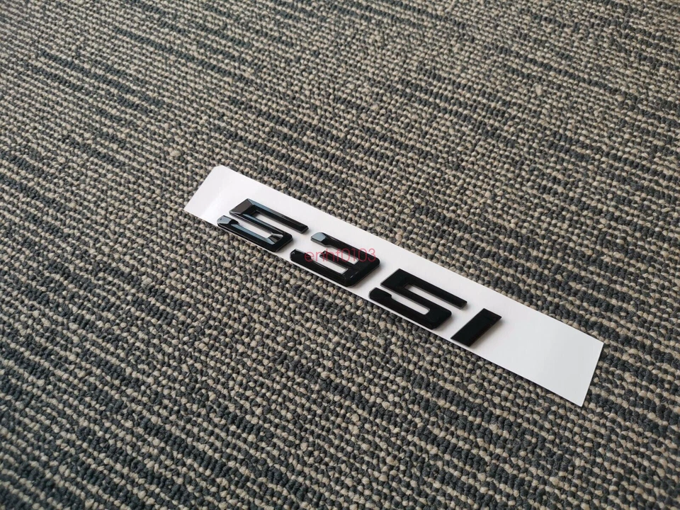 Calcomanía adhesiva emblema maletero trasero insignia negro brillante PARA BMW 5 535i Foto 4 de 4