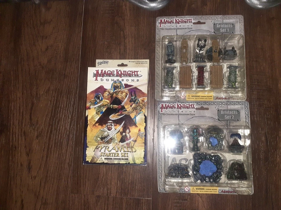 Lote de inicio Mage Knight - DnD - HeroClix - Pirámide mazmorra Mage Knight - Sellado Foto 2 de 4