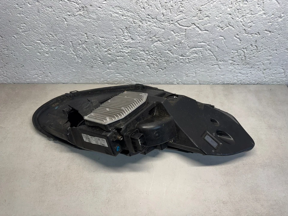 Scheinwerfer Links Aston Martin DB11 OEM HY53-13W030-CE *DEFEKT* - Bild 4 von 4