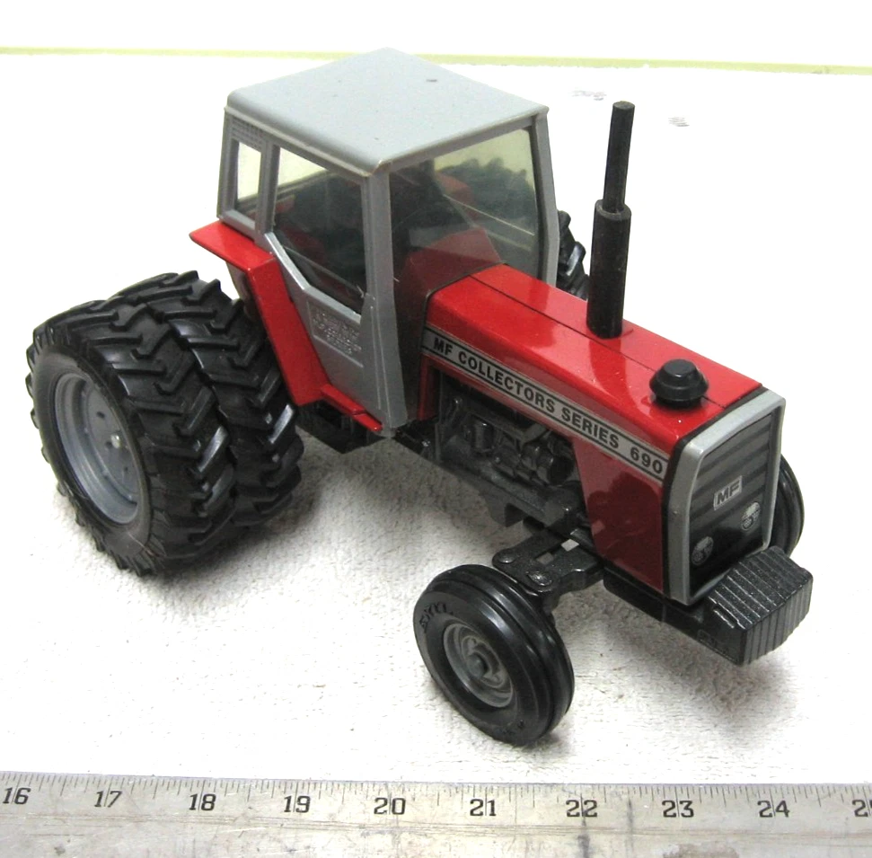 Tracteur Miniature Massey Ferguson TO-20 1947 - Scale Models - Échelle 1:43 - Neuf