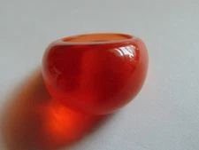 MULTICOLORED ACRYLIC RING SHADED ORANGE/RED SIZE 7.75 E9