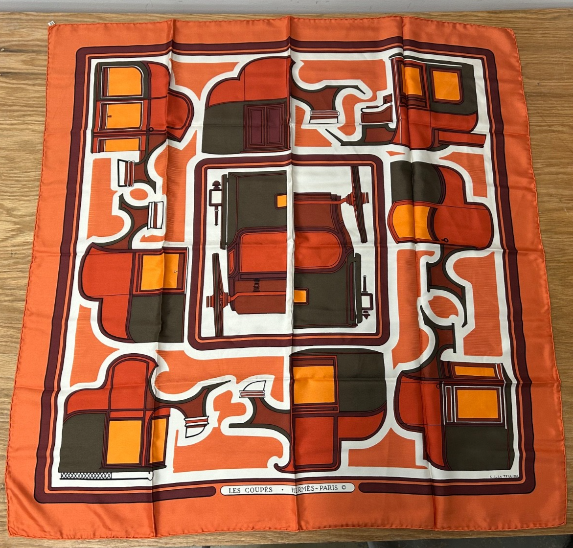 HERMES スカーフ Hermes VTG 1970 Carre 90 Les Coupes Silk Scarf Orange Multicolor