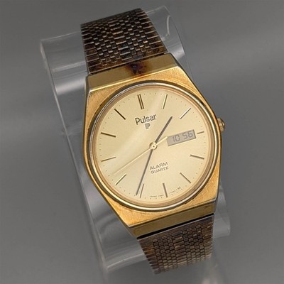 Vintage 1970s well loved Pulsar watch w/ analog digital display alarm Y960-7039