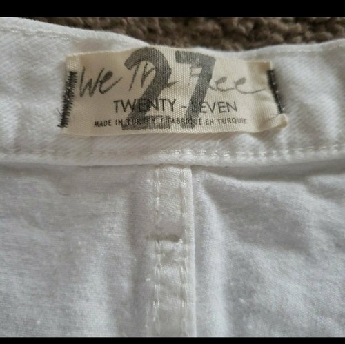 Free People We The Free Shorts Distressed White Size 27 New MSRP $68 Button Fly - Picture 5 of 7