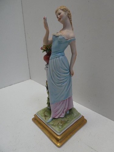ANTIQUE BISQUE PORCELAIN STATUE FIGURINE MAIDEN LADY FLOWERS WORKS OF ART ITALY - Bild 4 von 10
