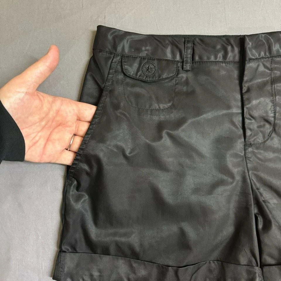Converse Pantalones Cortos Mujer 4 Nylon Mezcla Satén Brillante Puños Pantalones Cortos Negro Foto 3 de 4