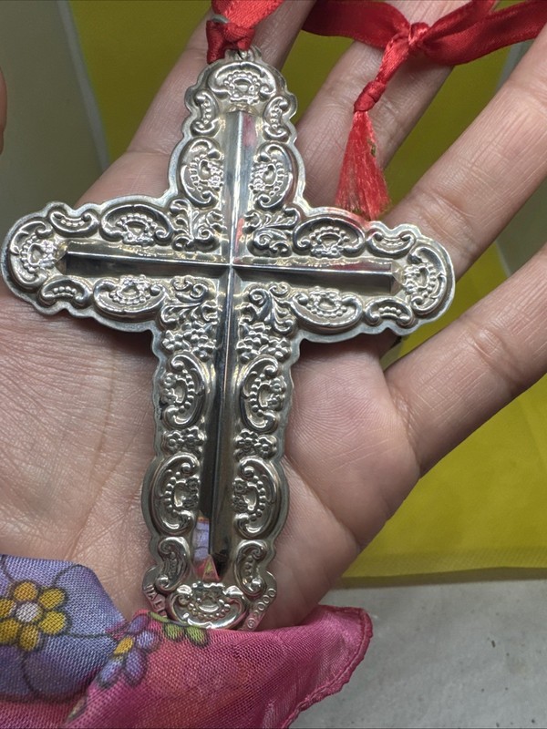 Vintage Wallace Sterling Silver Cross Ornament 