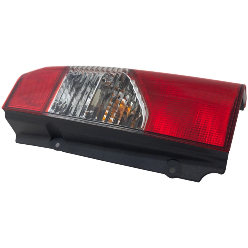 Luz trasera para Nissan Xterra 2000-2001 lado del pasajero Foto 3 de 4