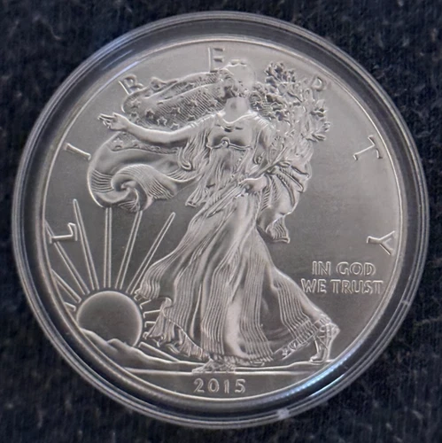 2015 American Eagle - $1 - 1 OZ. Silver Coin - .999 Fine Silver - Capsuled - UNC