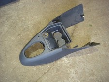 Renault clio sport 172 182 dashboard lower center consol