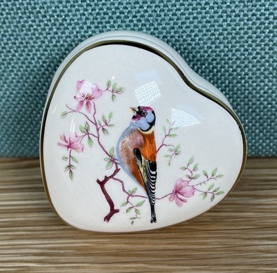 ROYAL WORCESTER PALISSY Royale Collection Herzförmiger Pomander GOLDFINCH Design
