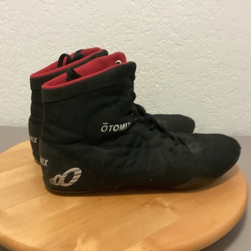 Otomix MX 3000 Weightlifting Shoes Mens 9.5 Black Red High Top Bodybuilding Gym