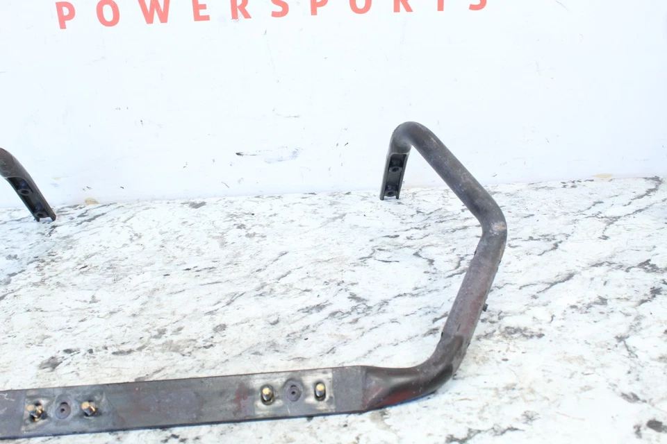 Yamaha Mountain Max 700 1998 parachoques delantero soporte 8CR-77512-00-00 Foto 3 de 4