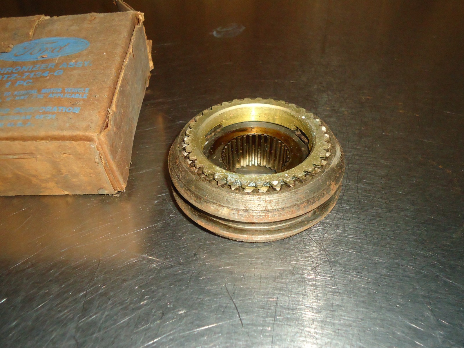 New NOS Ford 3-Speed Transmission Synchronizer C8TZ-7124-G Mustang Truck Mercury