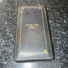 Early Wood WW2 WWll US Silver Star Medal Case - No medal - Pin Badge Award 