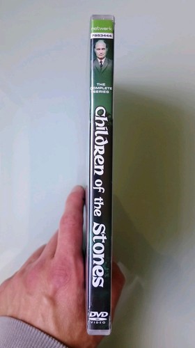 Children of the Stones: The Complete Series DVD (2011) Iain Cuthbertson Region 2 - Picture 4 of 9