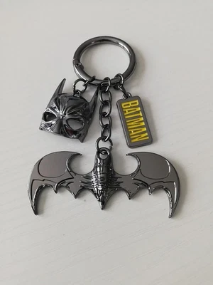 Batman Mask Logo Keychain 316L Stainless Steel New - Image 1 of 4