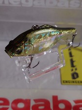 Megabass ibration-X U-O.S.P Old '99 Moss Back Golden, in actual fishing