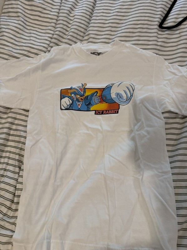 Icy Rabbit Men’s White Graphic Logo Crew Neck Short Sleeve T-Shirt Size M