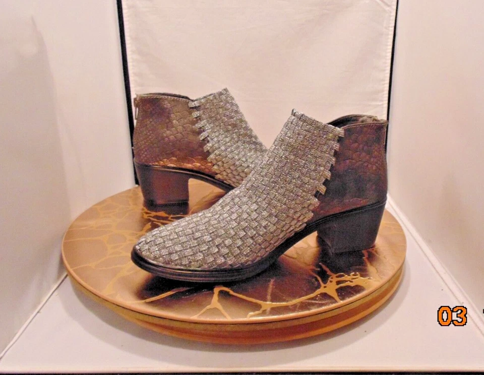 STEVEN by Steve Madden Penga Gray/Pewter Woven Ankle Bootie Size 8.5 Women - Imagem 4 de 4