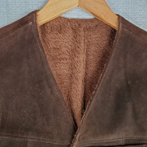 VTG BUCKBOARD Maryland Size 40 Mens Thick Suede Sherpa Snap Vest Western Brown image 4