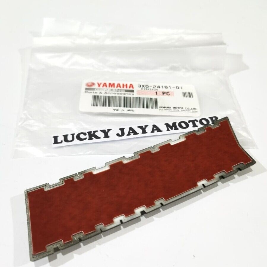 YAMAHA 木琴　No.185 Genuine Yamaha SR185 XV500 XV920 XZ550 Fuel Tank Emblem 3X0