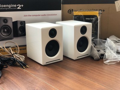 audioengine a2  white