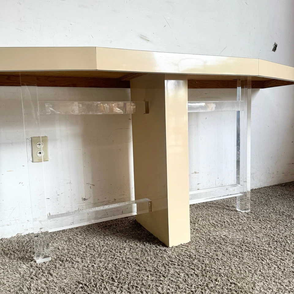 Mesa consola Postmodern Beige Lacado laminado y Lucite Foto 2 de 4