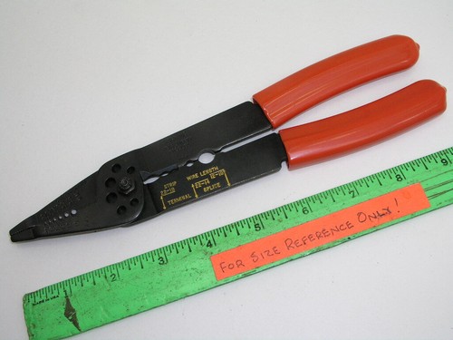 Wire Crimp Electrician's Pliers Blue Point PWC-9 - Picture 3 of 3