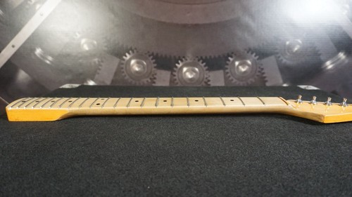 Vintage Japanese Allparts Stratocaster Fender Licensed Neck - Maple - 7.25" Radi - Picture 9 of 17