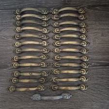 Antique Style Brass Tone Cabinet Drawer Pulls Handles Lot Of 25 Amerock 735-1