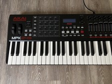 Akai Professional MPK249 49-Key USB MIDI Keyboard Controller Brand New Pads
