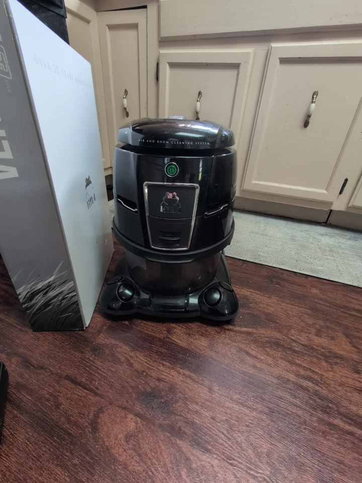 Sistema de limpieza de sala de aire al vacío Hyla EST ligeramente usado fabricado en 2019 Foto 3 de 4