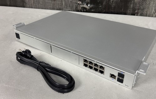 VGC! Ubiquiti UDM-Pro UniFi Dream Machine Pro + Power Cable Ships FAST