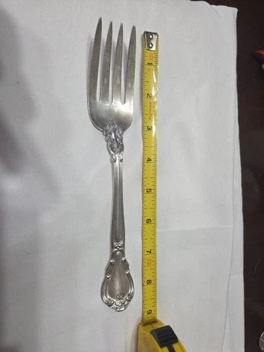 gorham sterling chantilly serving fork. 79 Grams