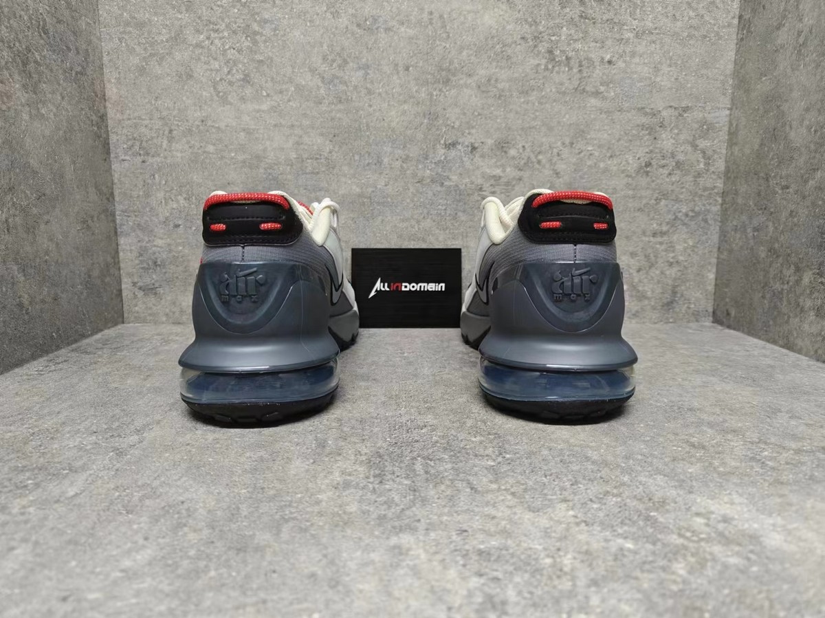 Level SS/New - Nike Air Max Pulse Roam Summit White Metallic