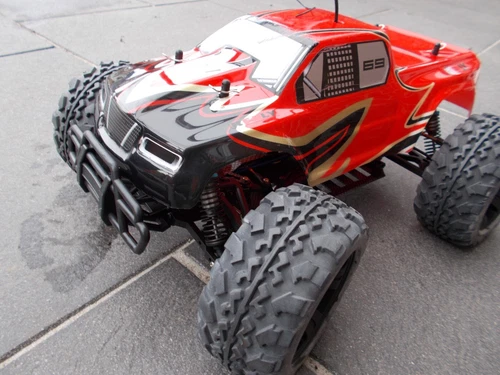 RC Monsertruck Reely Brushless