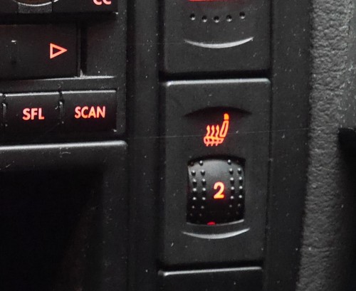 OIRGINAL VW Passat 3BG Sitzheizungsschalter rechts 3B0963564C