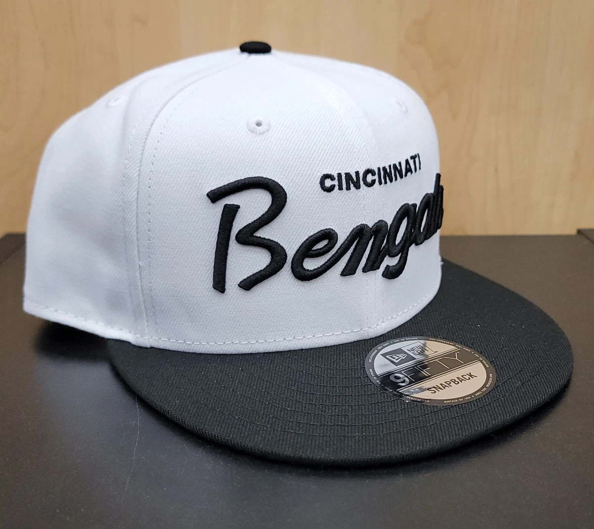 New! Cincinnati Bengals New Era Griswold Script 9FIFTY Snapback Hat  White/Black