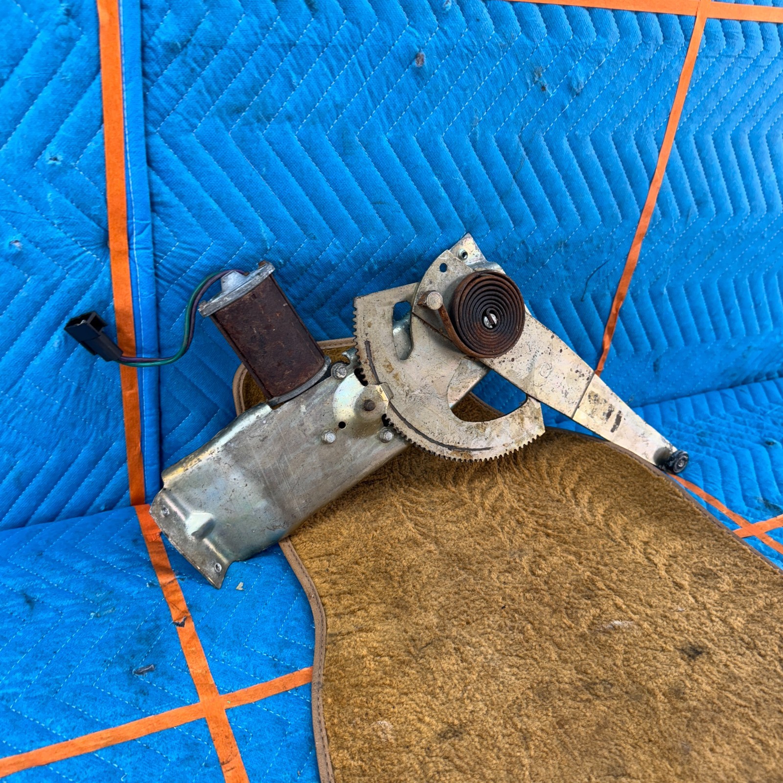 1989–1991 Chrysler TC Maserati 46K Front left Power Window Regulator OEM