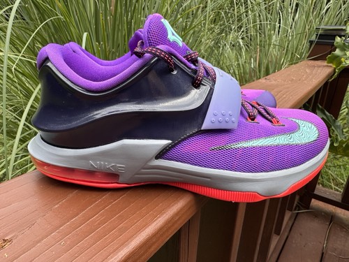 Youth Nike KD 7 Lightning 534 GS 2014 (669942-500) Size 7Y Women's 8.5 - Picture 3 of 9