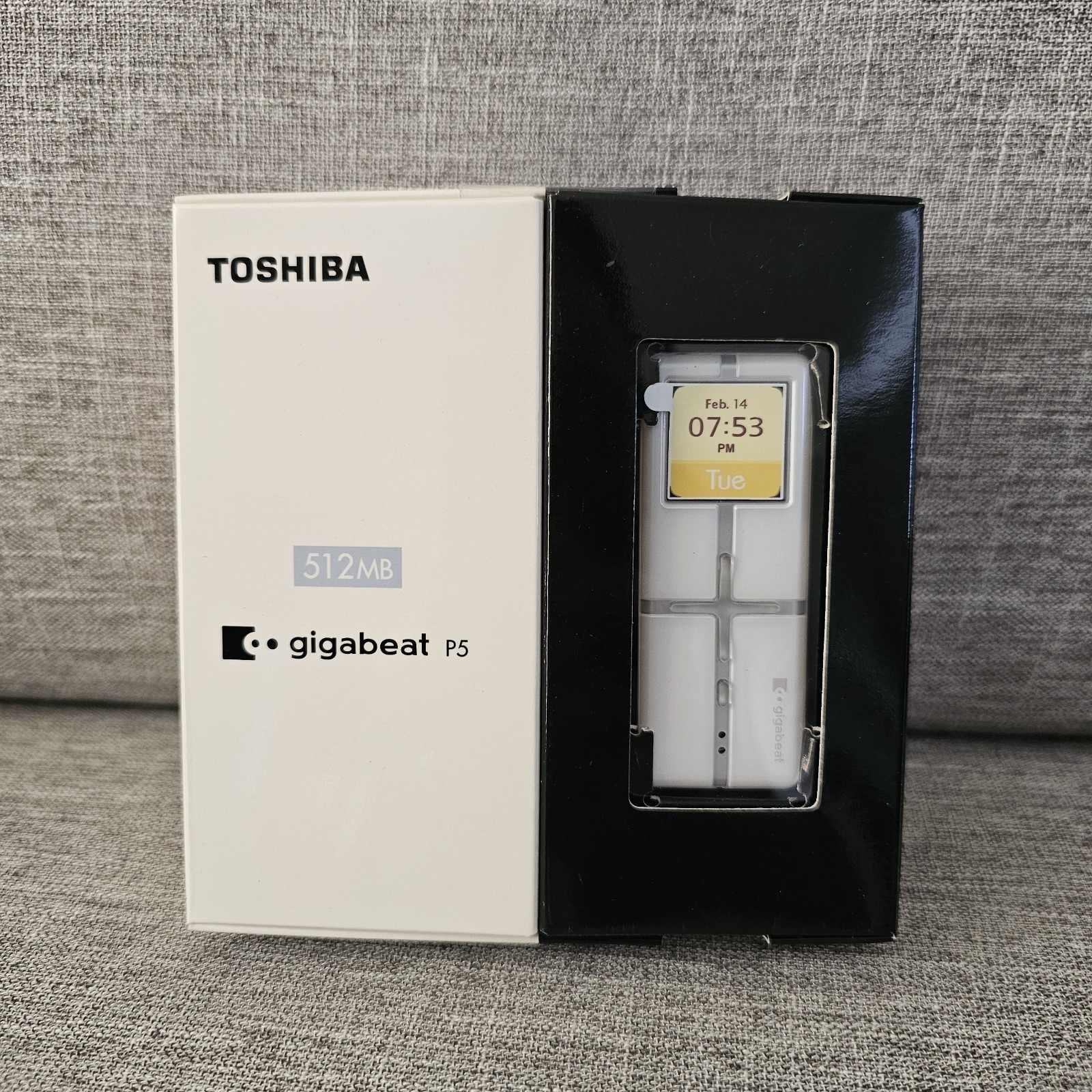Toshiba Gigabeat P5 White Palette &ndash; MP3 Player (512MB)